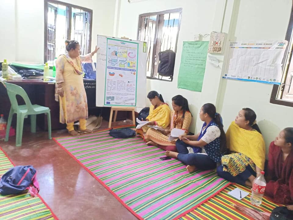 OLHF প্রকল্পের মাধ্যমে গুইমারা উপজেলার ফিমেল মেন্টরদের মাসিক সাপোর্ট শেসন